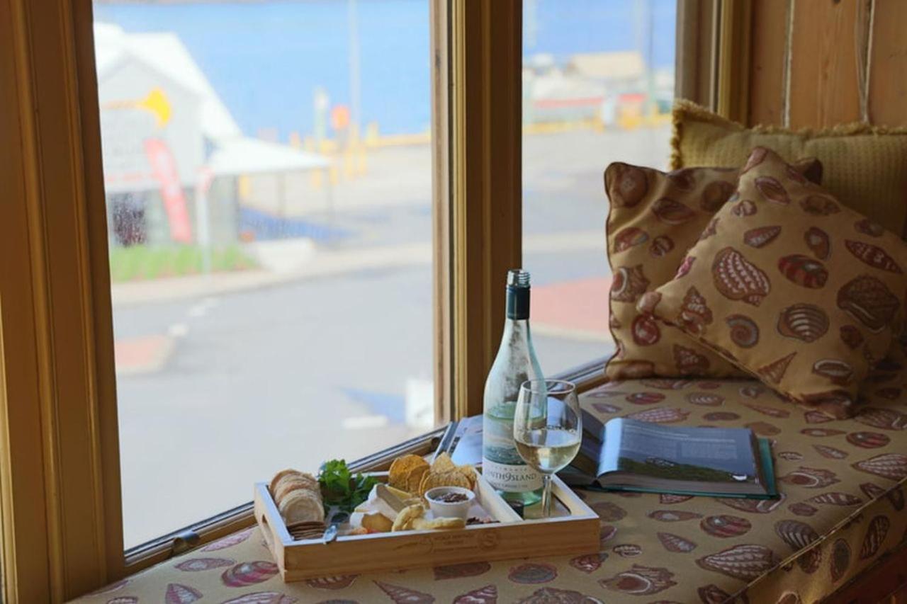 Bushman'S At Strahan Lejlighedshotel Eksteriør billede